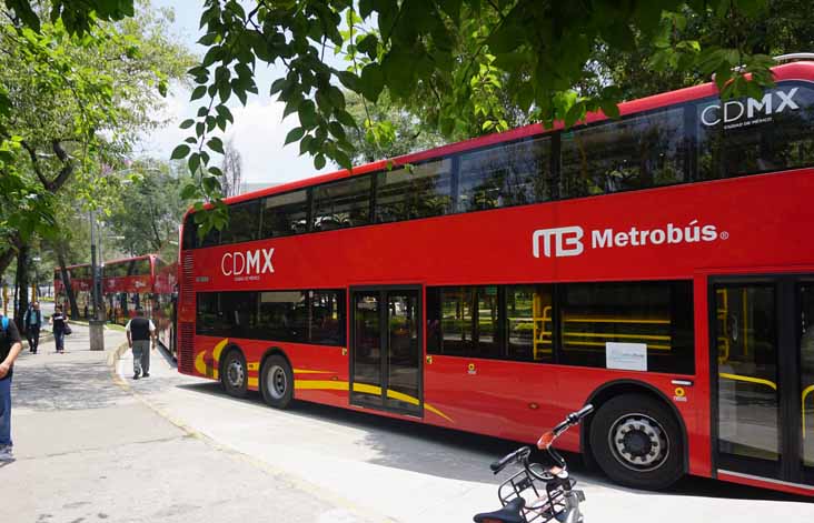 MB Metrobus ADL Enviro500MMC 914